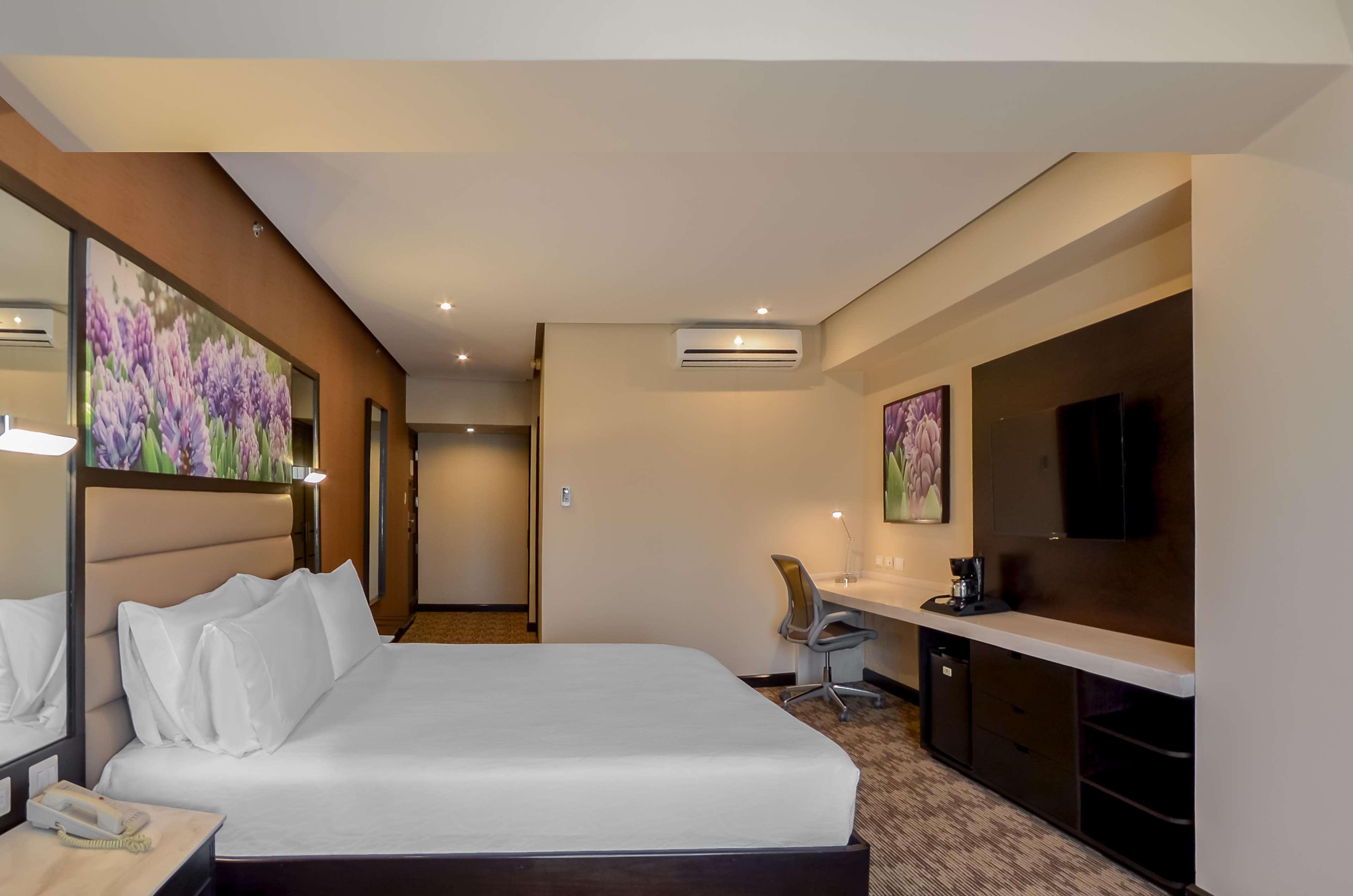 Hilton Garden 4*