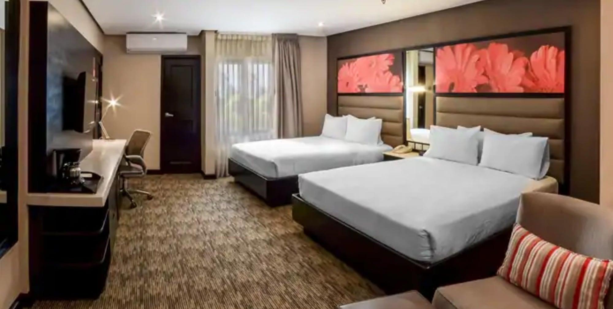 Hilton Garden 4*