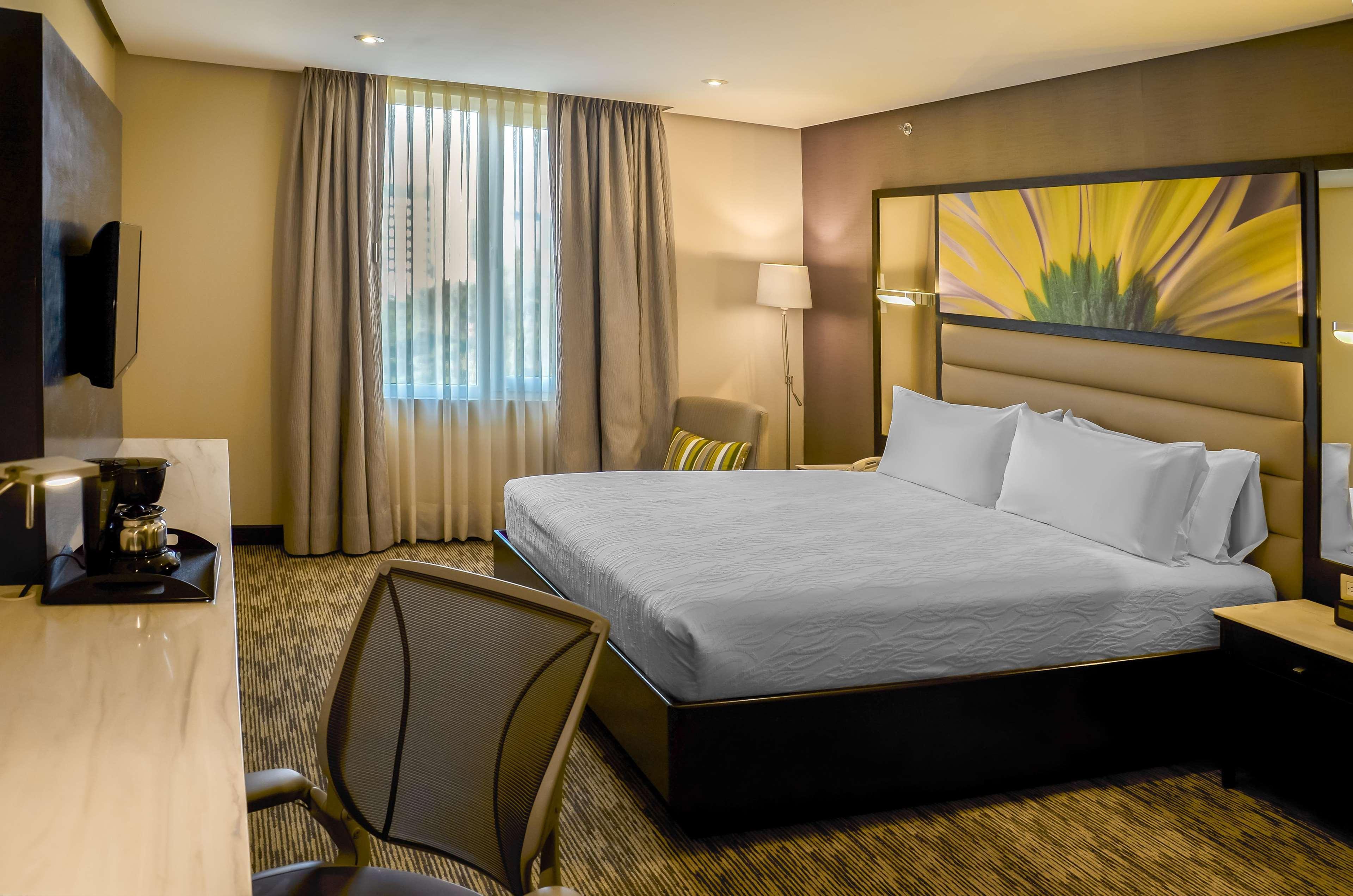 Hilton Garden 4*